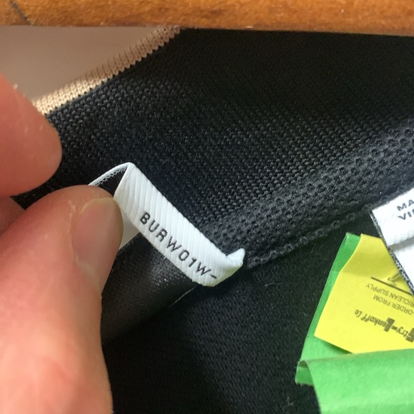 🍾 Used & Dry cleaned Men’s Burberry Polo - Picture 10 of 10